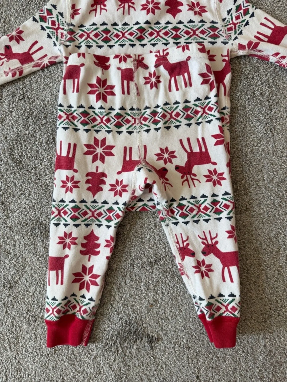 Hanna Andersson Long John Pajama Set in Dear Deer Red White Fair Isle Size 2